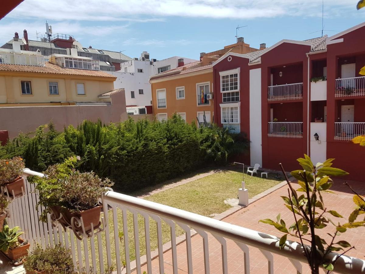 Bolivia Beach Apartments 马拉加 外观 照片