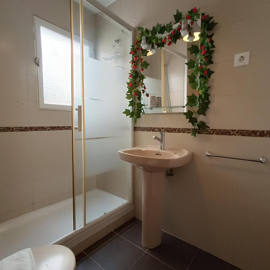 Bolivia Beach Apartments 马拉加 外观 照片